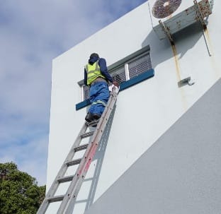 commercial window cleaning service cape town